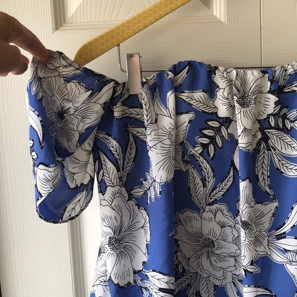 NWT! Lovers + Friends “life’s a beach” blue floral - Picture 5 of 8